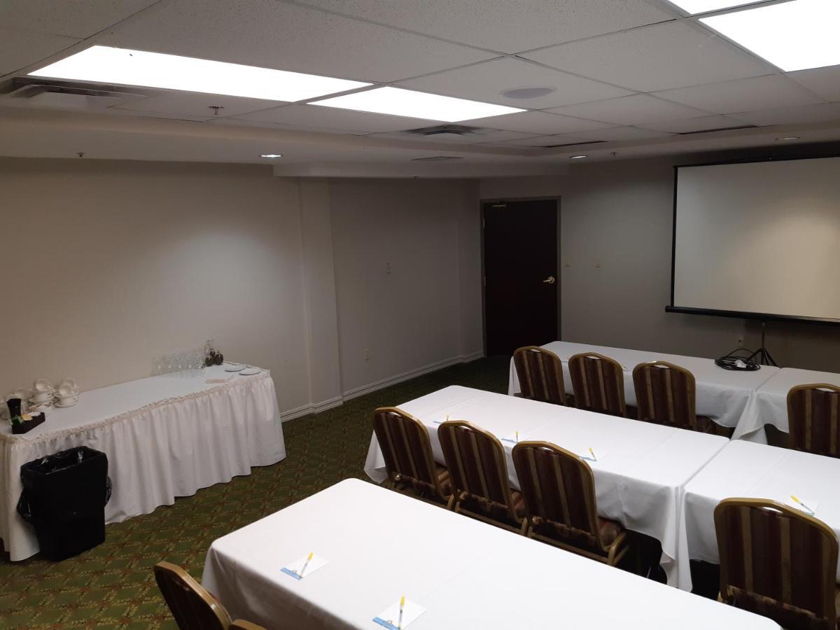 Days By Wyndham Conference Centre Oromocto