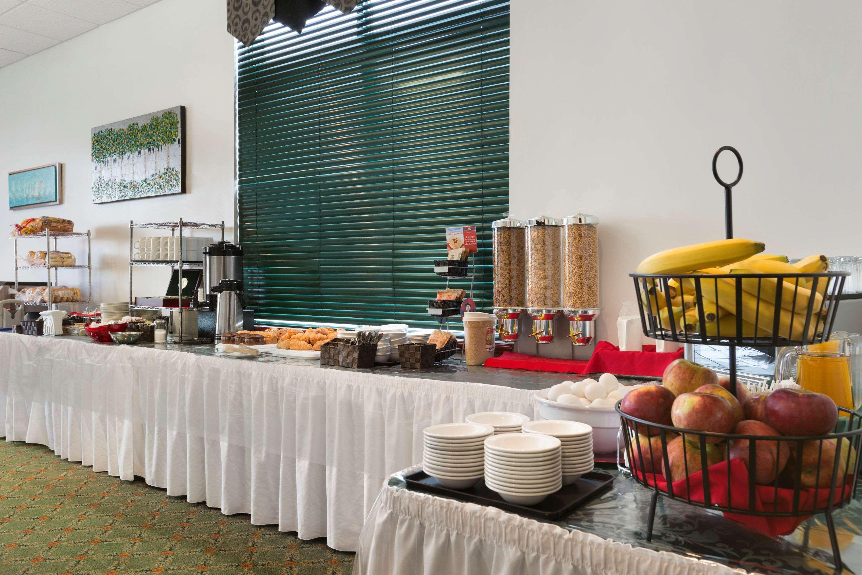 Days By Wyndham Conference Centre 3*